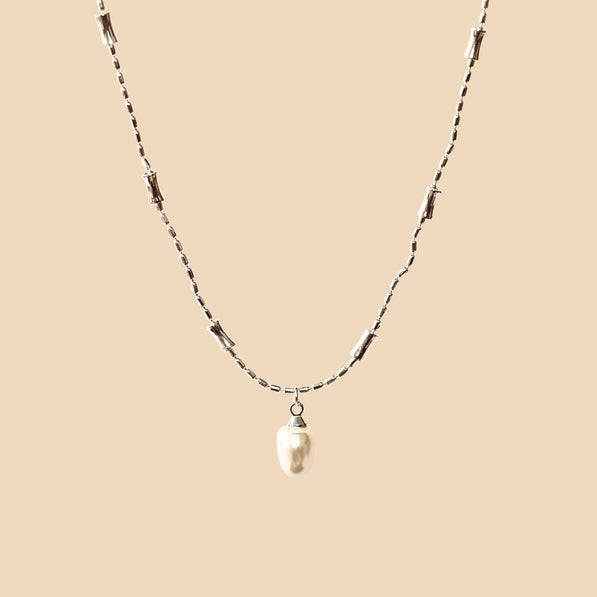 Silver Pearl Drop Earrings