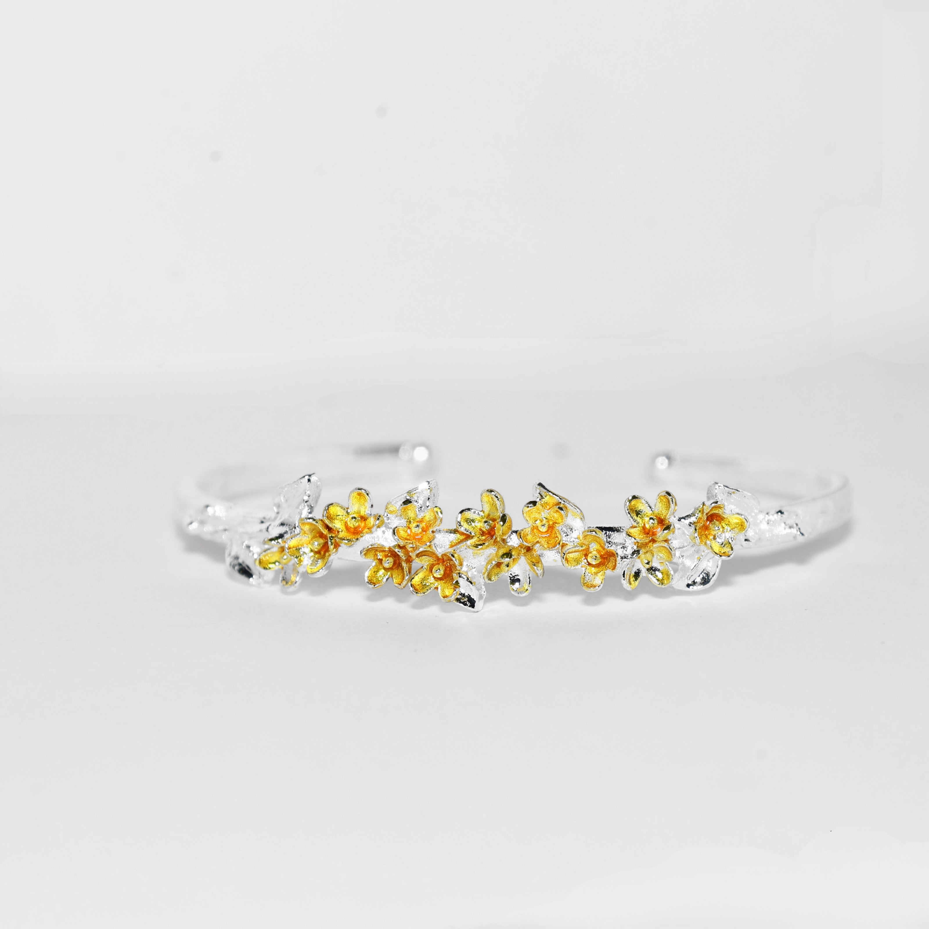 Golden Bloom Bracelet