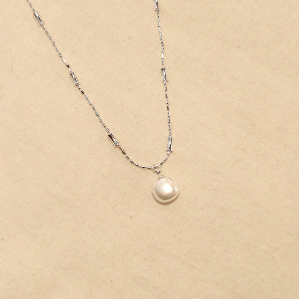 Silver Pearl Drop Earrings