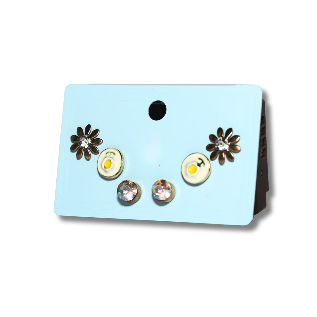 Soleil Flower Stud Set