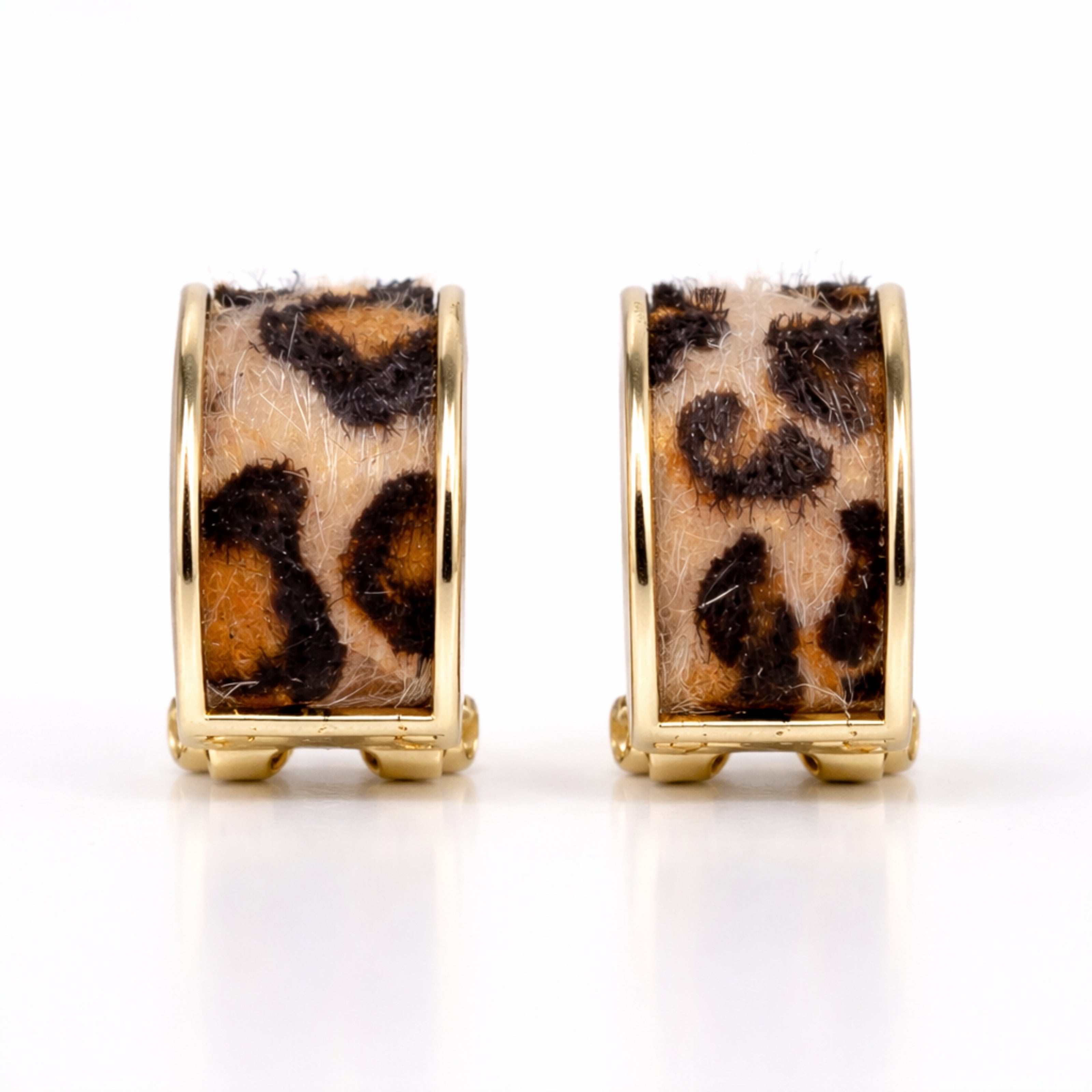 Leopard Curve Earrings