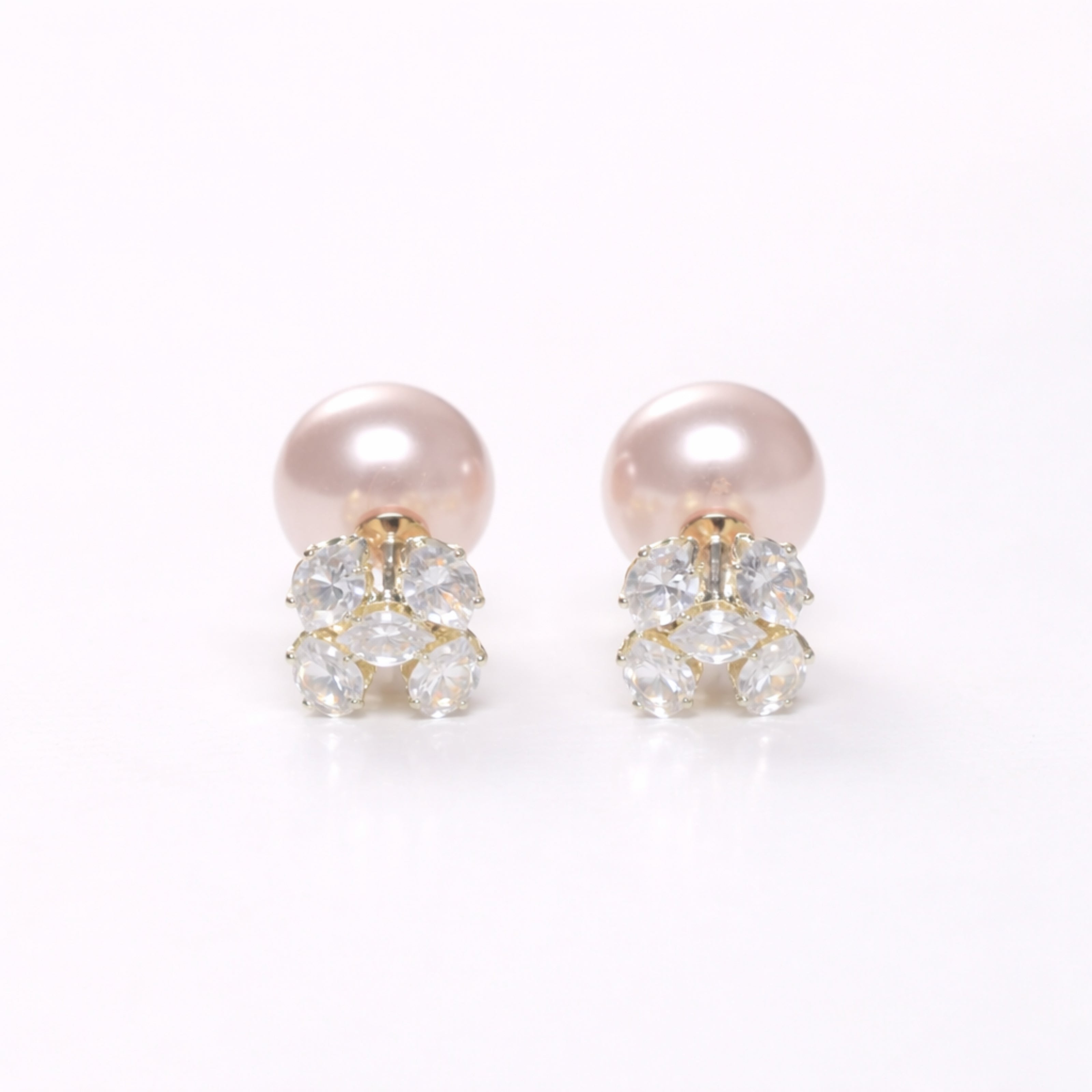 Dual Glam Pearl Stud