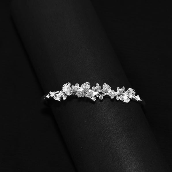 Golden Bloom Bracelet