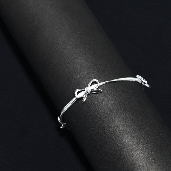 Mini Bow Chain Bracelet