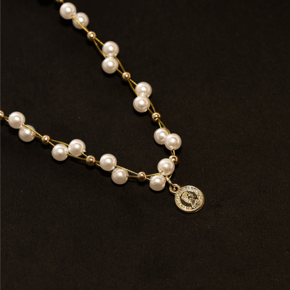 Perle Flottante Necklace
