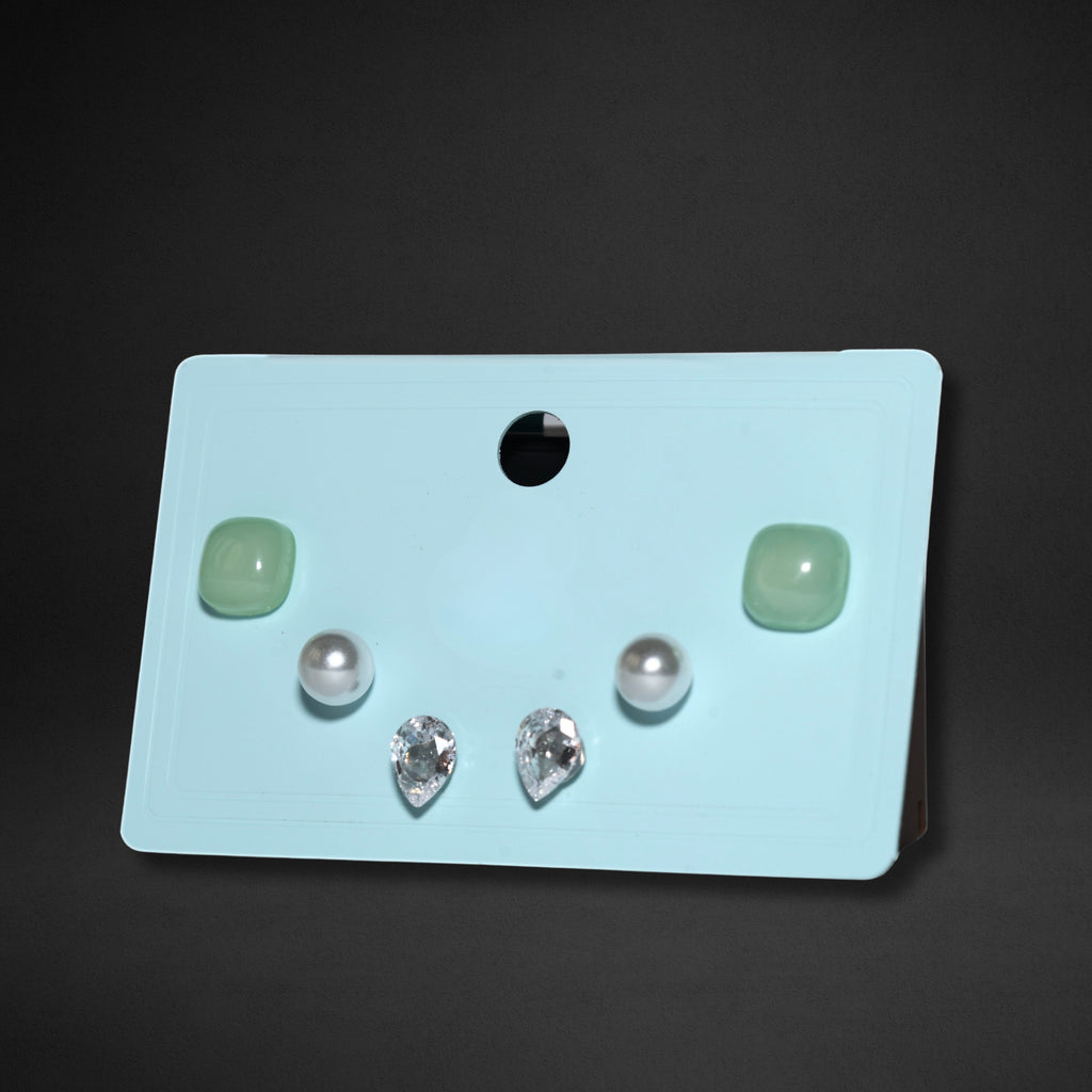 Duo Rouge Heart Stud Set