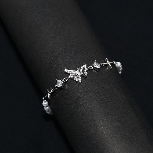 Half Wing Pearl Bracelet
