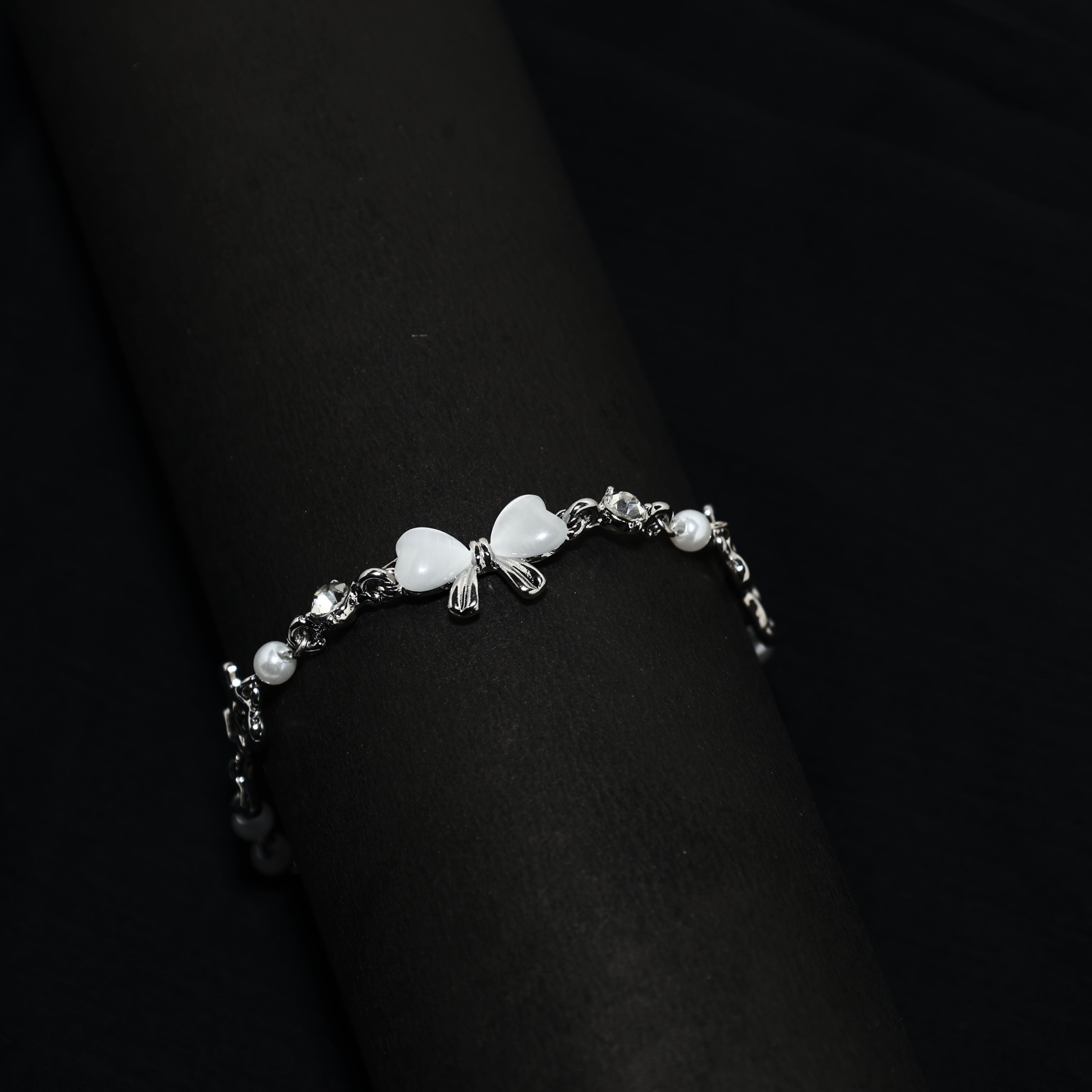 Bow Link Chain Bracelet