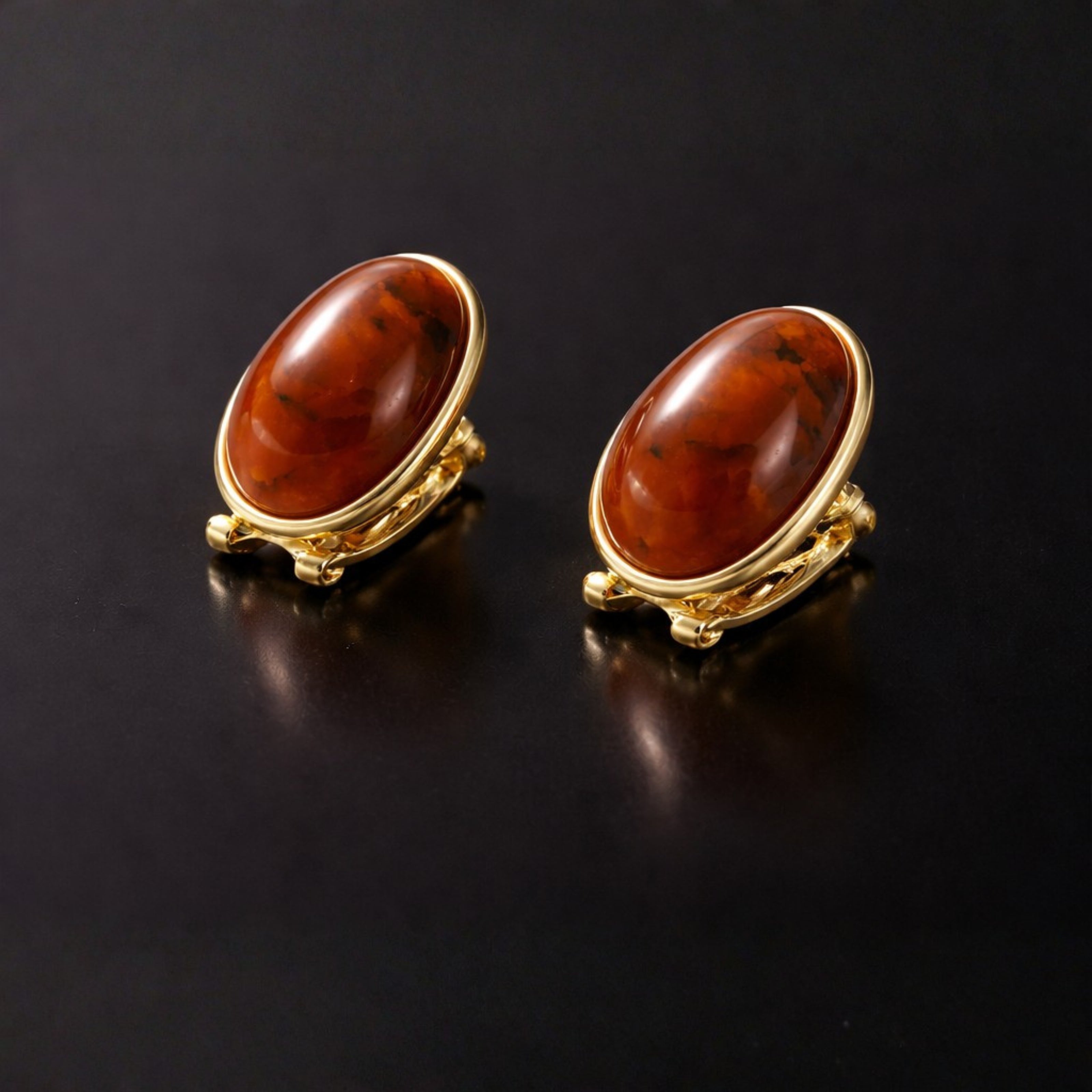 Caramel Shine Stud