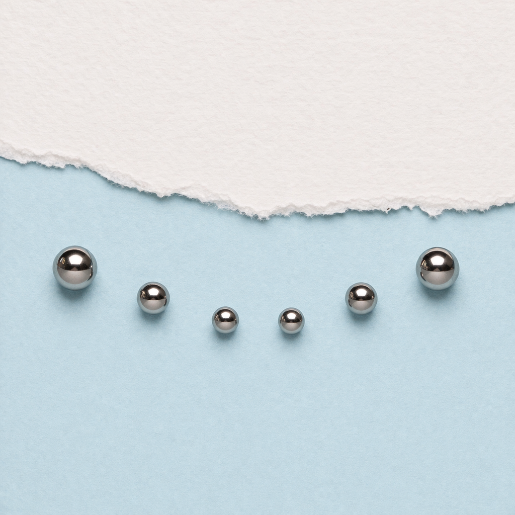 Silver Orb Stud Set
