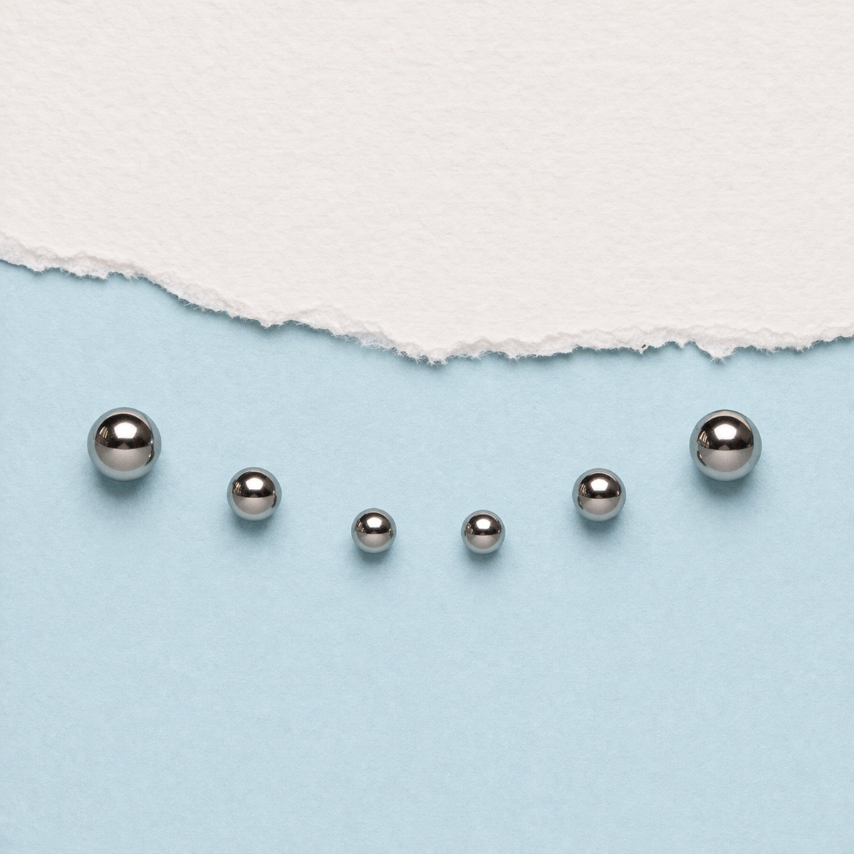 Silver Orb Stud Set