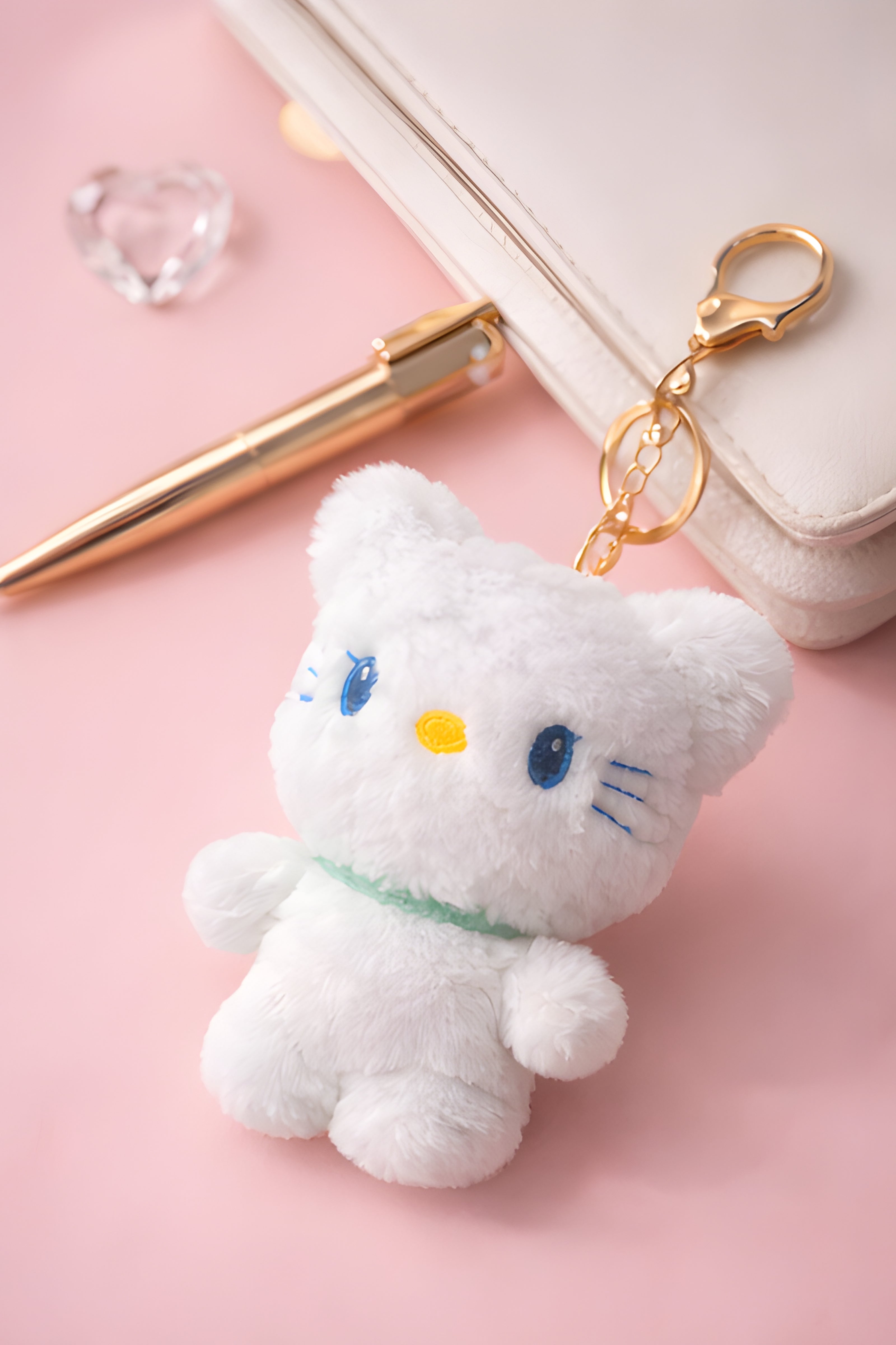Green Collar Fluffy Kitty