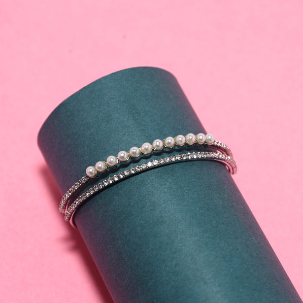 Pearl Grace Chain Bracelet