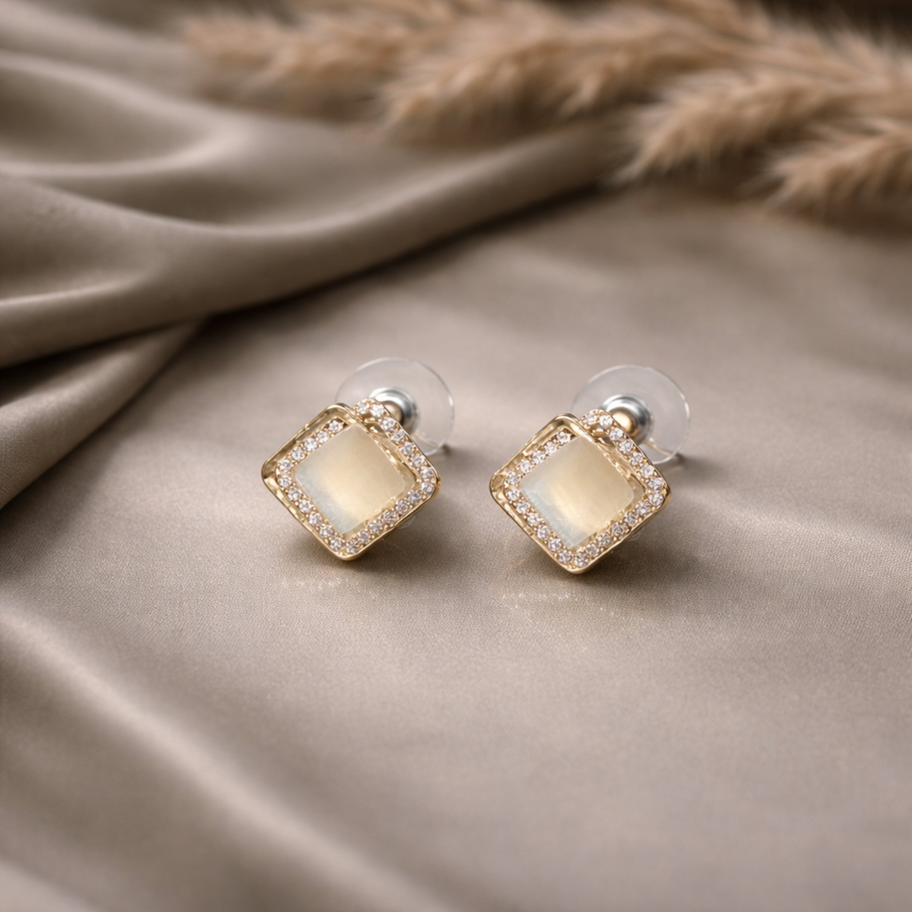 Ivory Frame Stud