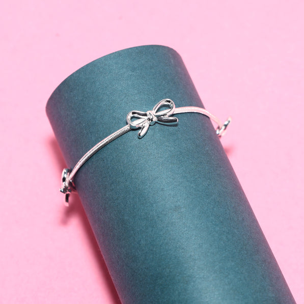 Mini Bow Chain Bracelet