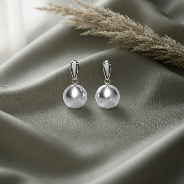 Classic Luxe Pearl Earrings