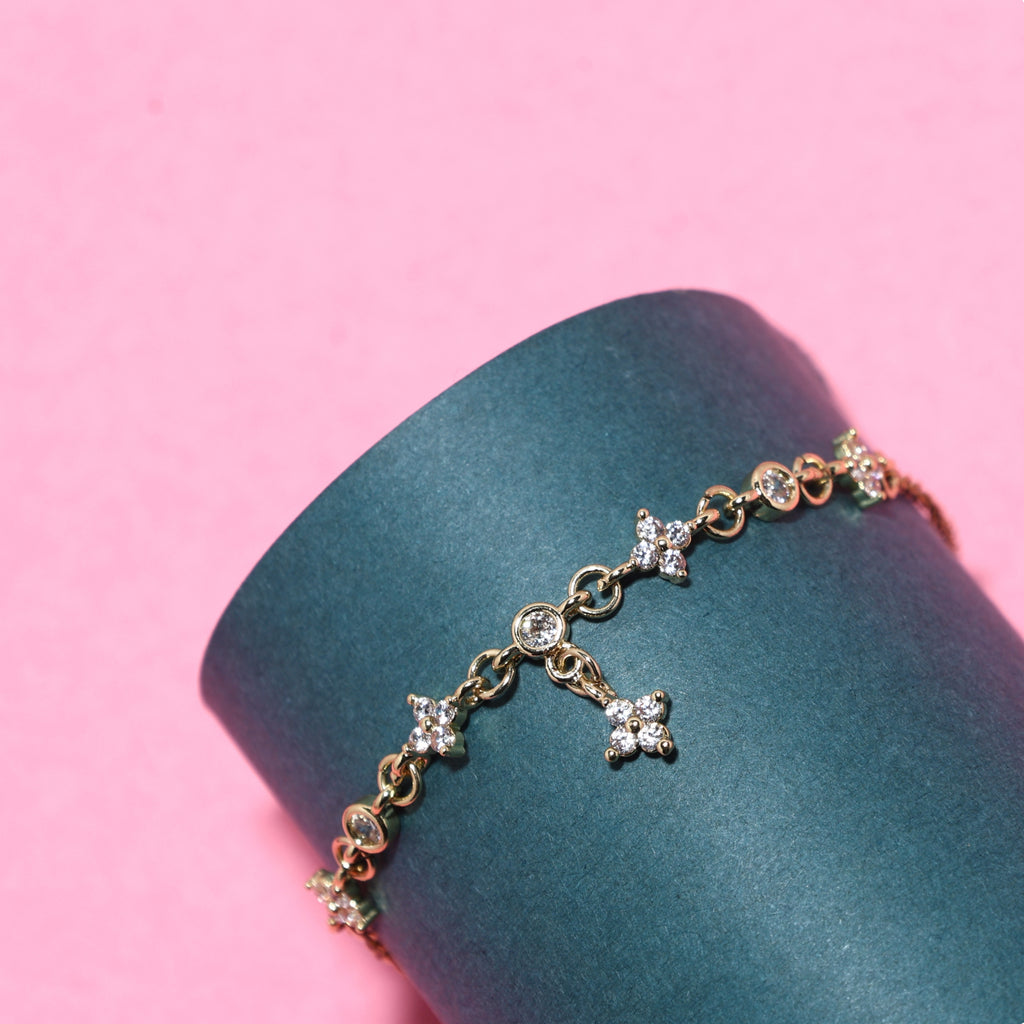Golden Bloom Sparkle Bracelet
