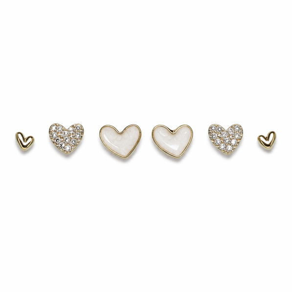 Classique Heart Stud Set