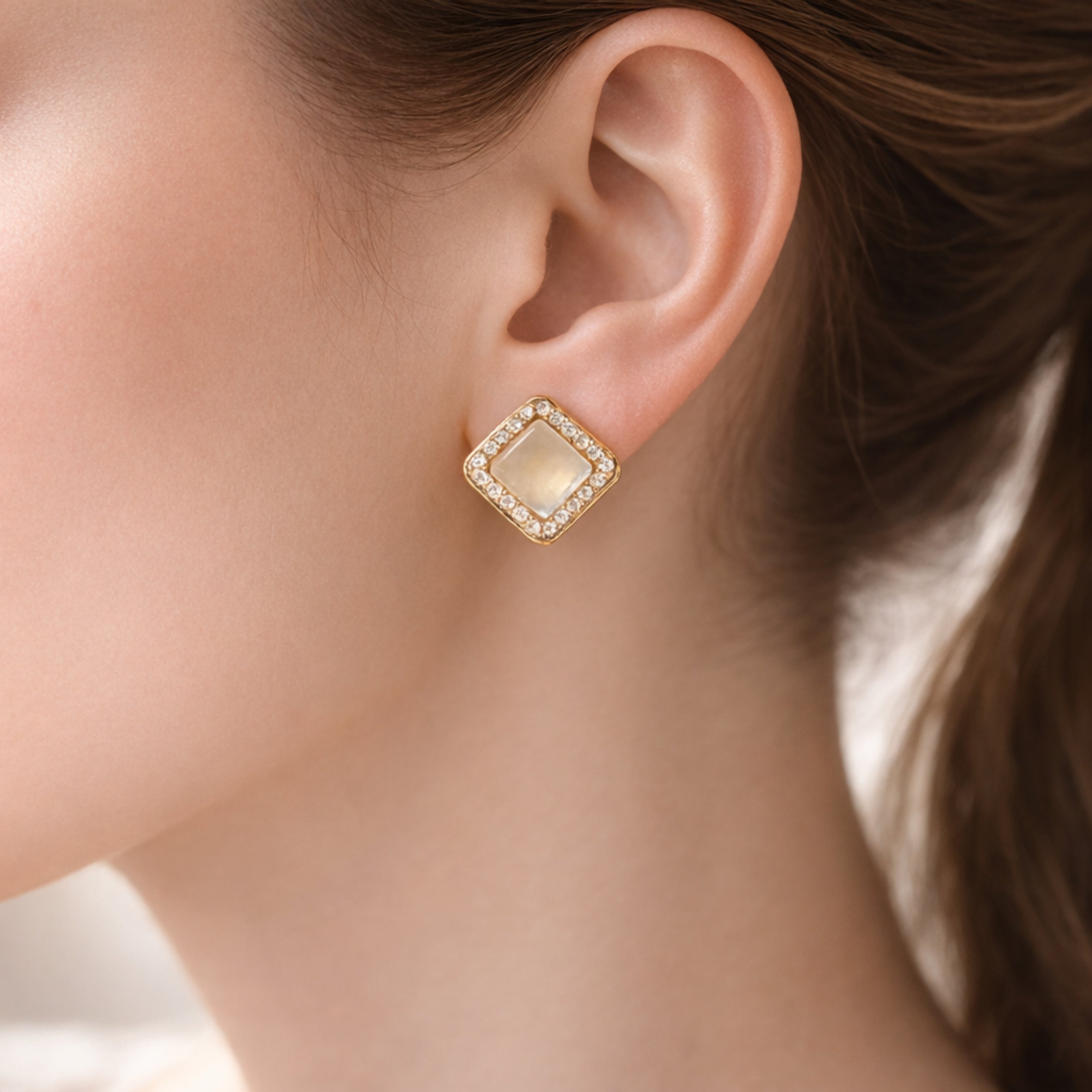 Ivory Frame Stud