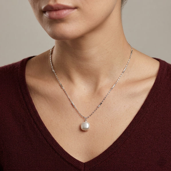 Silver Pearl Drop Earrings