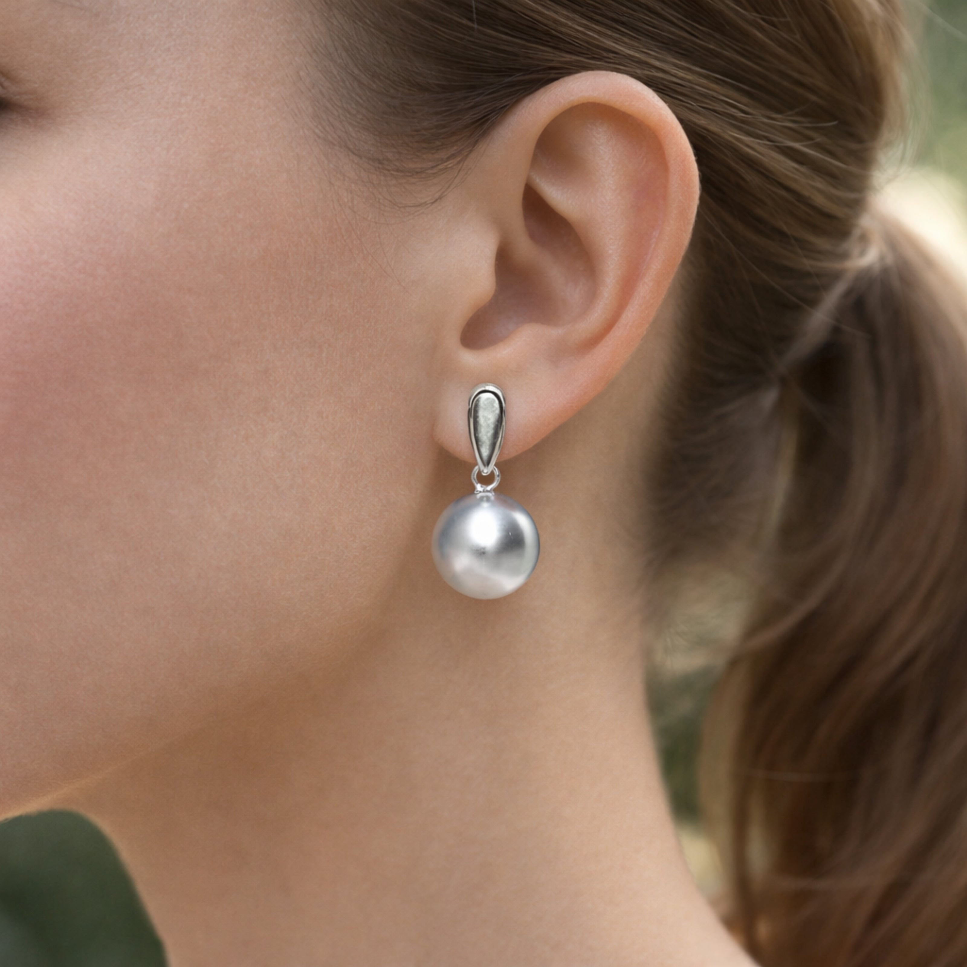Classic Luxe Pearl Earrings